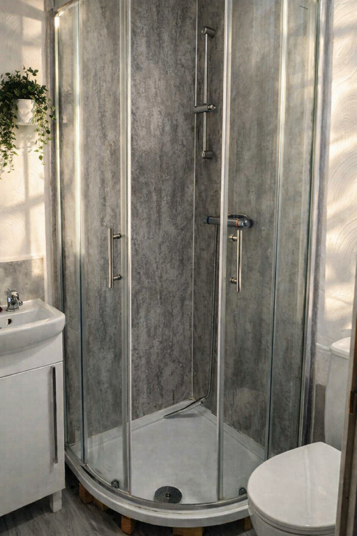 Property photo 3 of 3