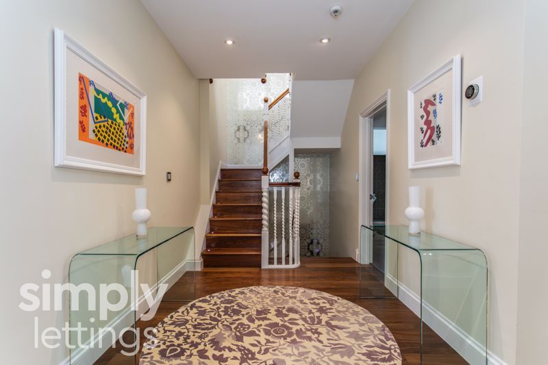 Additional image 40 of 8 bed property to rentPalmeira Avenue, Hove BN3