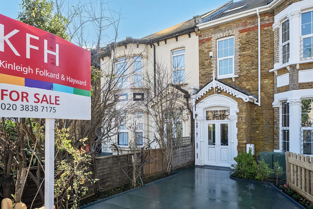 Property photo 3 of 27 1422370-3-69A9697...