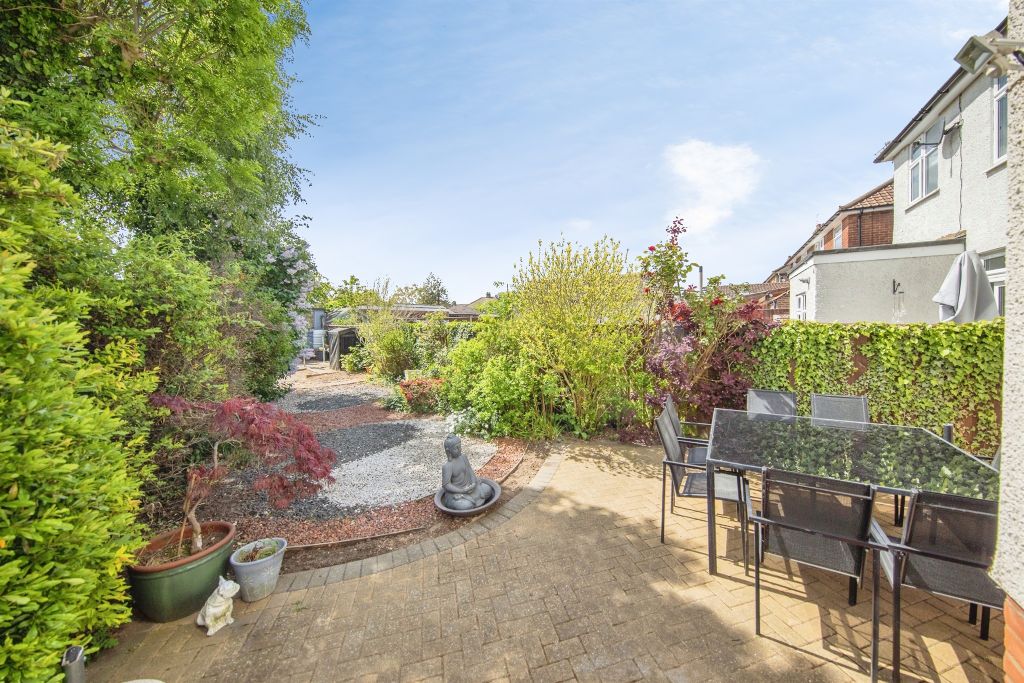 Property photo 2 of 15