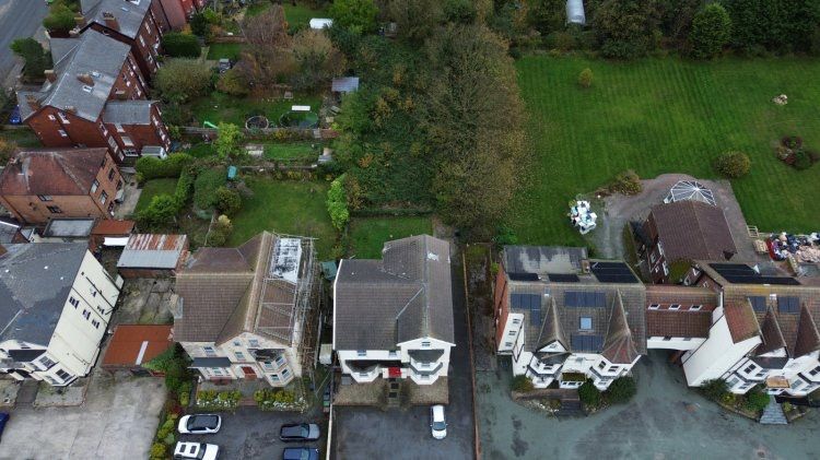 Property photo 1 of 10 4545400
