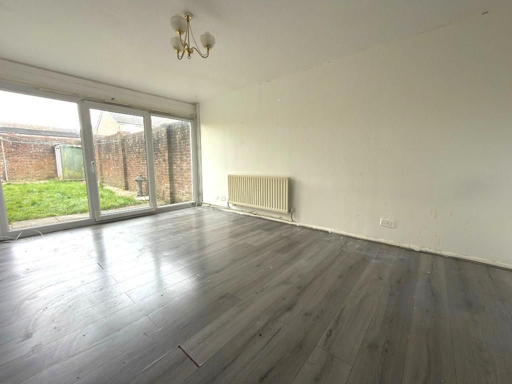 Property photo 3 of 13 Photo 3