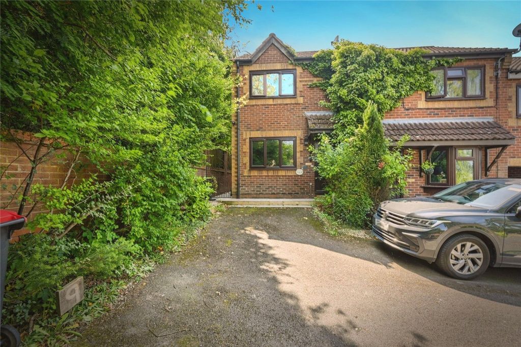Property photo 1 of 18 Picture No. 21