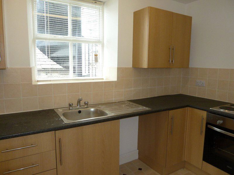 Property photo 3 of 5 Kitchen