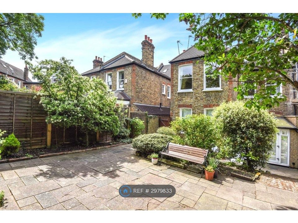 Property photo 2 of 3