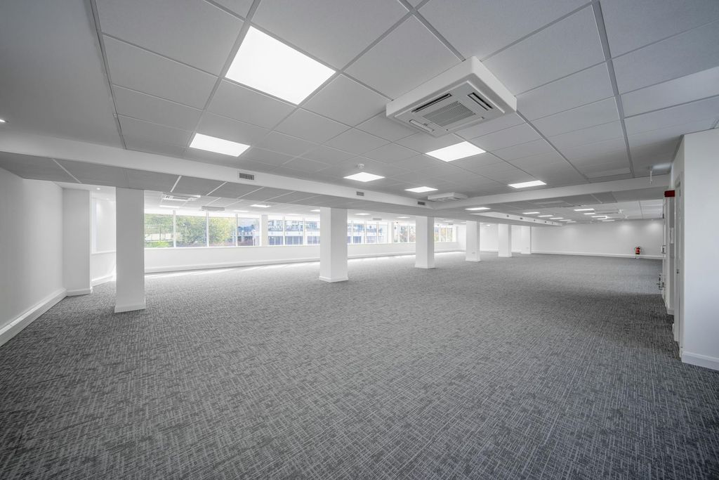 Property photo 2 of 12 21.Jpg