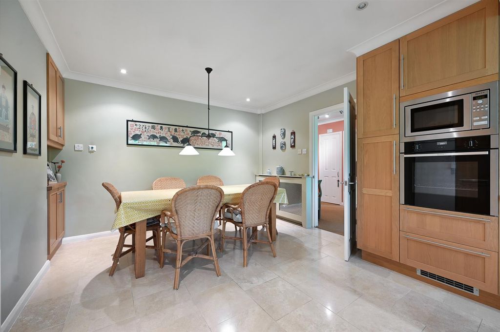 Property photo 3 of 15 Kitchen Diner.Jpg