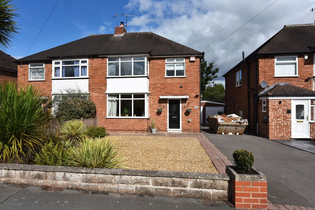 Property photo 1 of 18