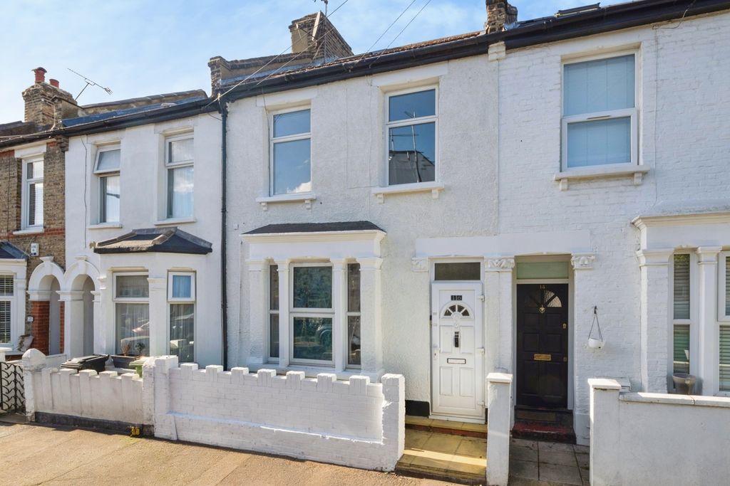 Property photo 1 of 15 Pbox-Img.Jpg