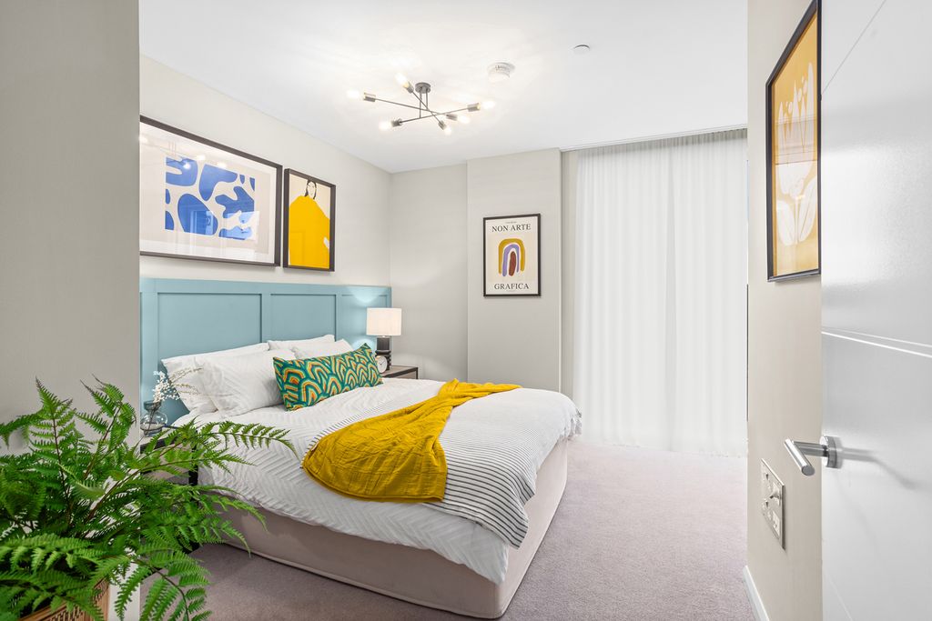 Property photo 3 of 11 Typical Bedroom