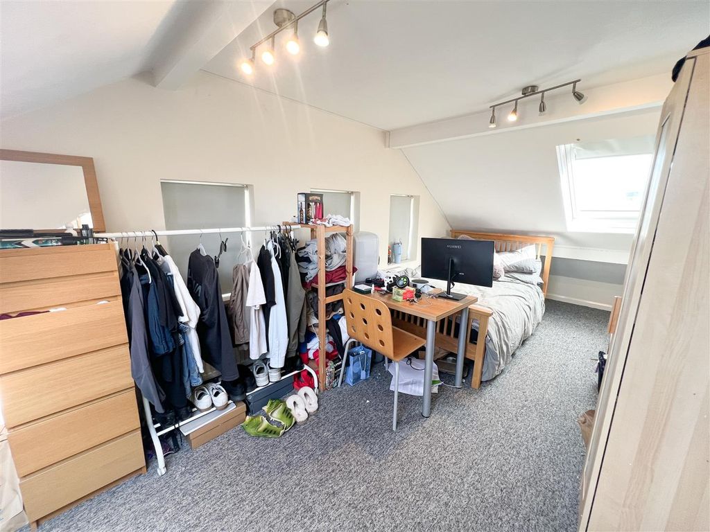 Property photo 1 of 8 Img_5598.Jpg