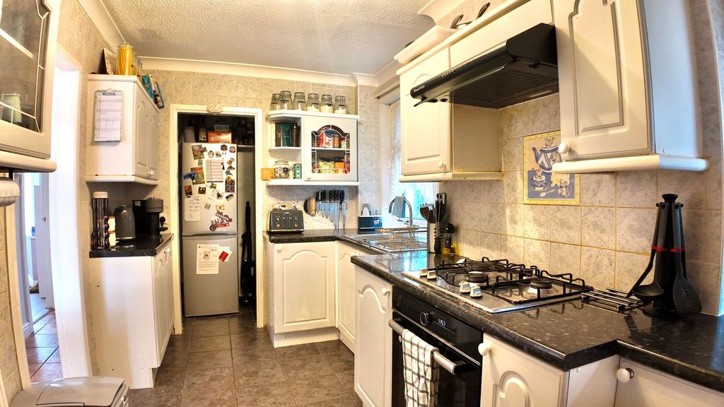 Additional image 11 of 3 bed semi-detached house for saleThe Avenue, Wyllie NP12