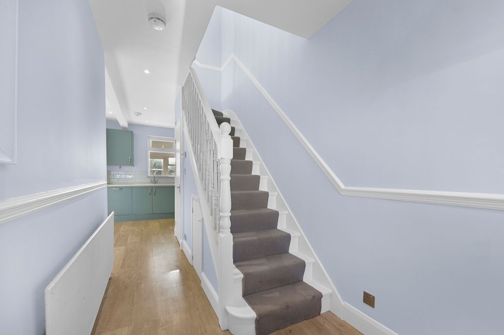 Property photo 2 of 12 Picture No. 05