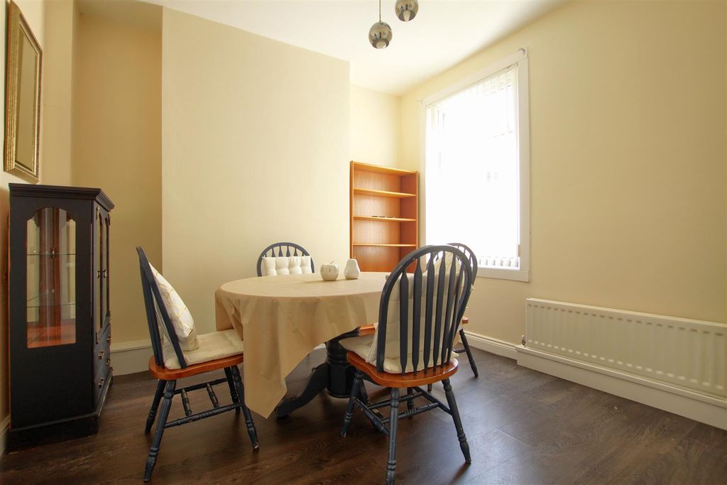 Property photo 3 of 7 Lo3.Jpg