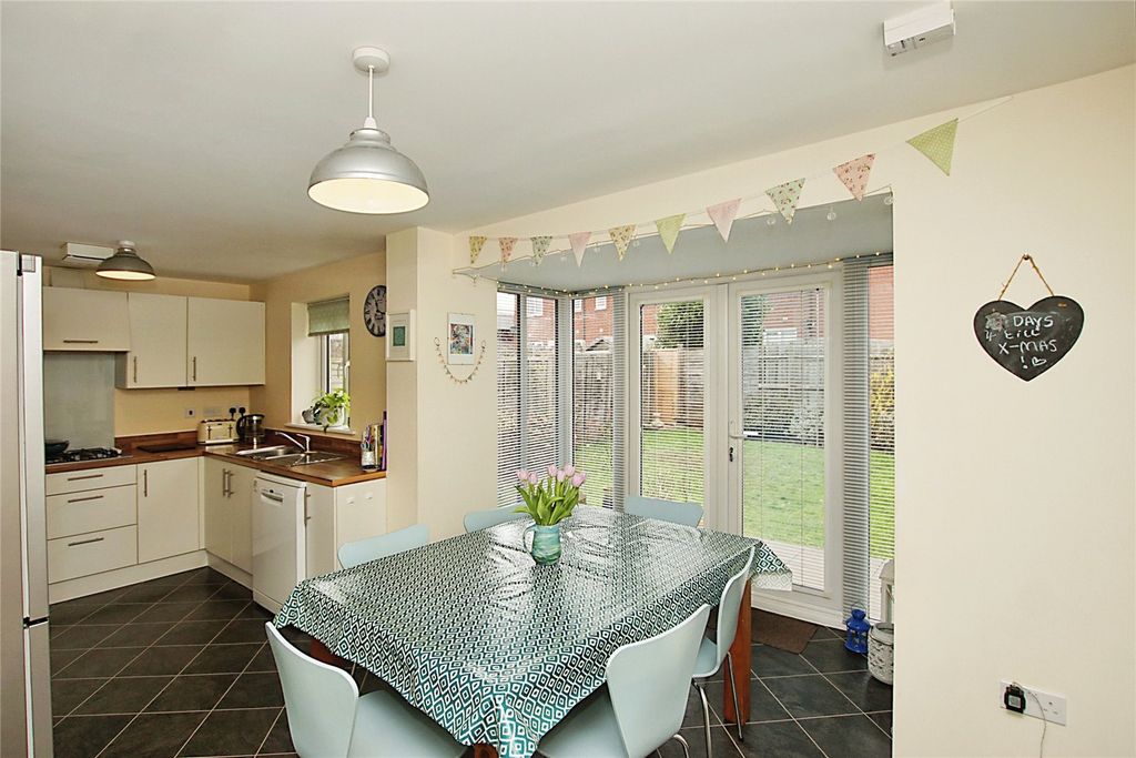 Property photo 3 of 15 Photography