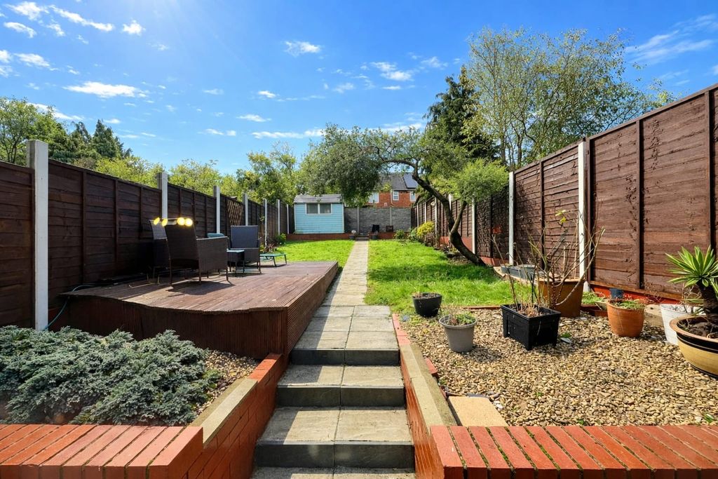 Property photo 2 of 9 Garden And Patio