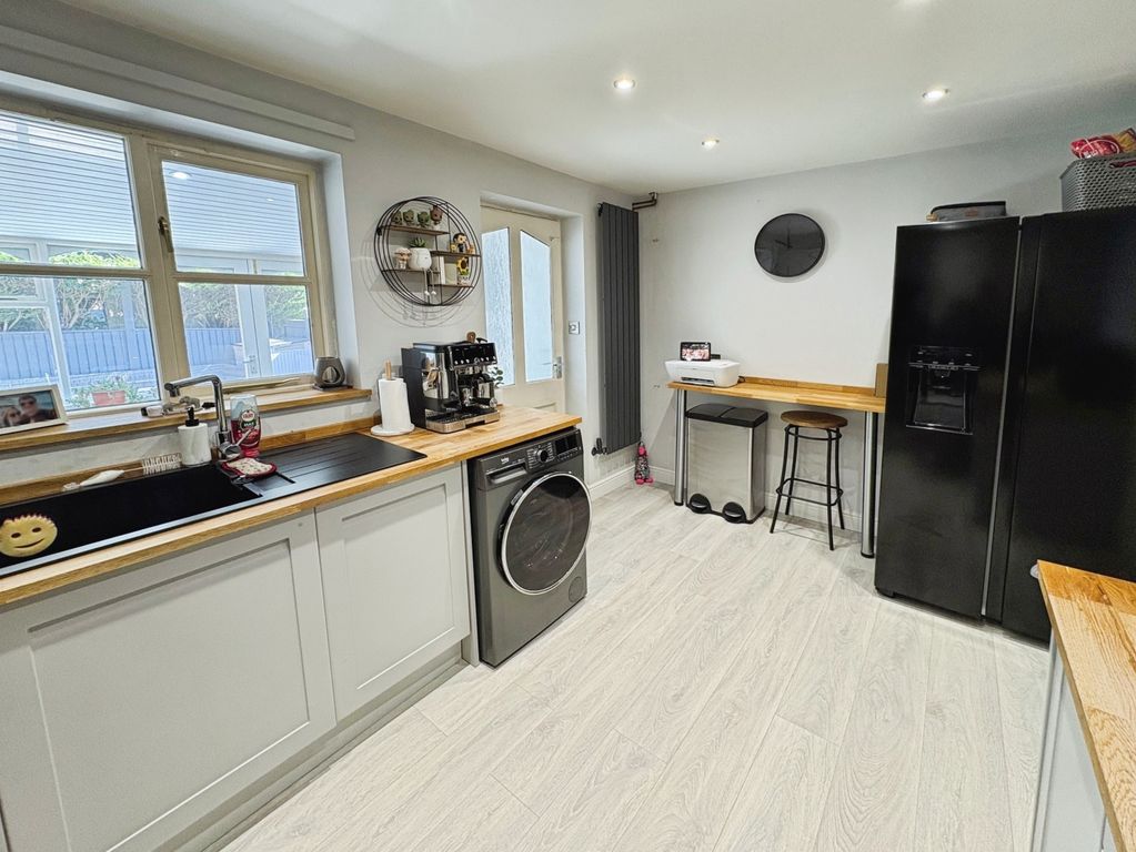Property photo 3 of 16 59Caffc4-Img_1011