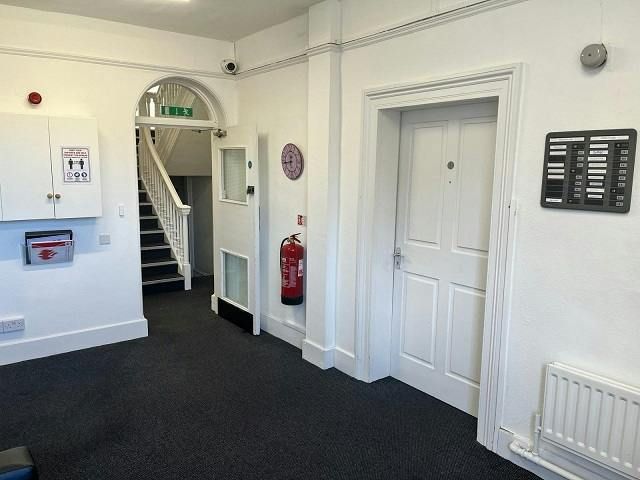 Property photo 3 of 3 Office 219