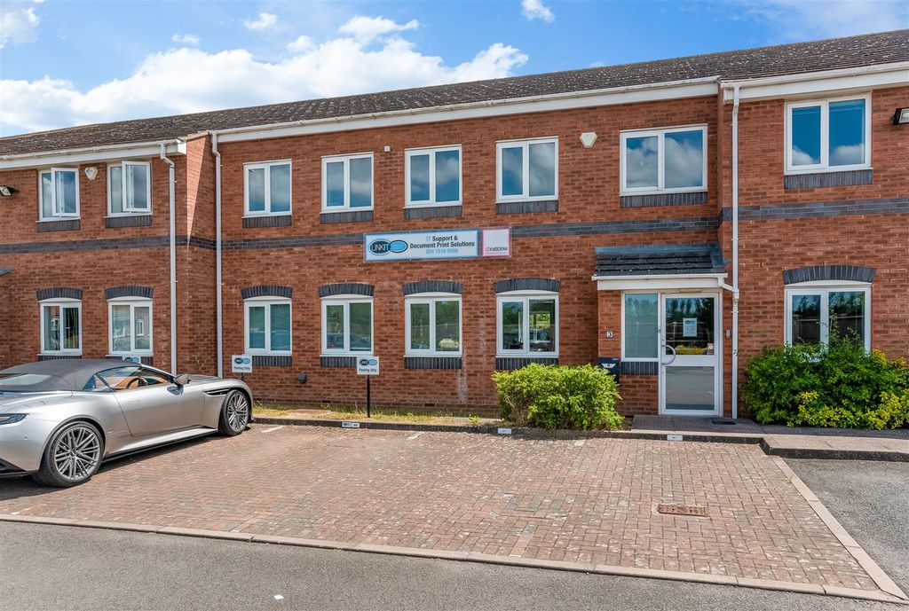 Property photo 3 of 15 3 Barford Exchange 1712-2.Jpg
