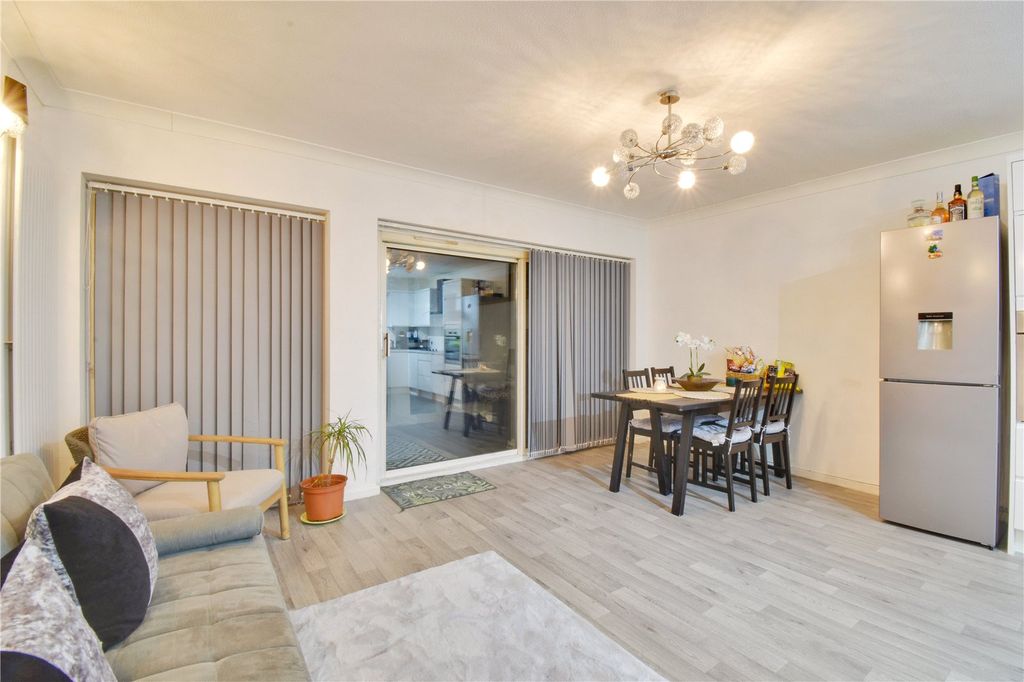 Property photo 3 of 12 Picture No. 03