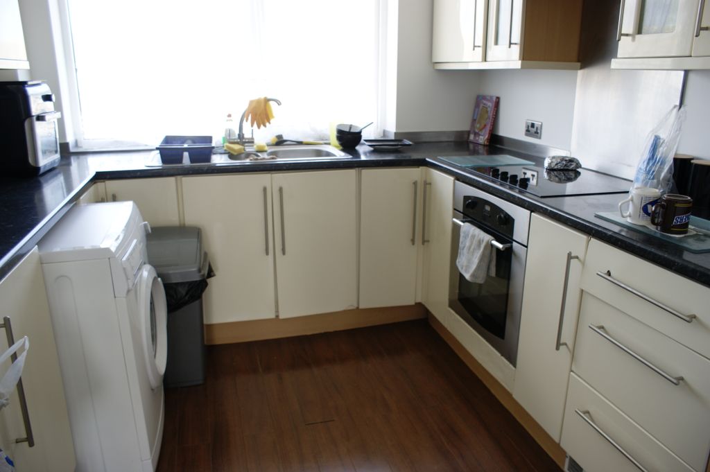 Property photo 3 of 6