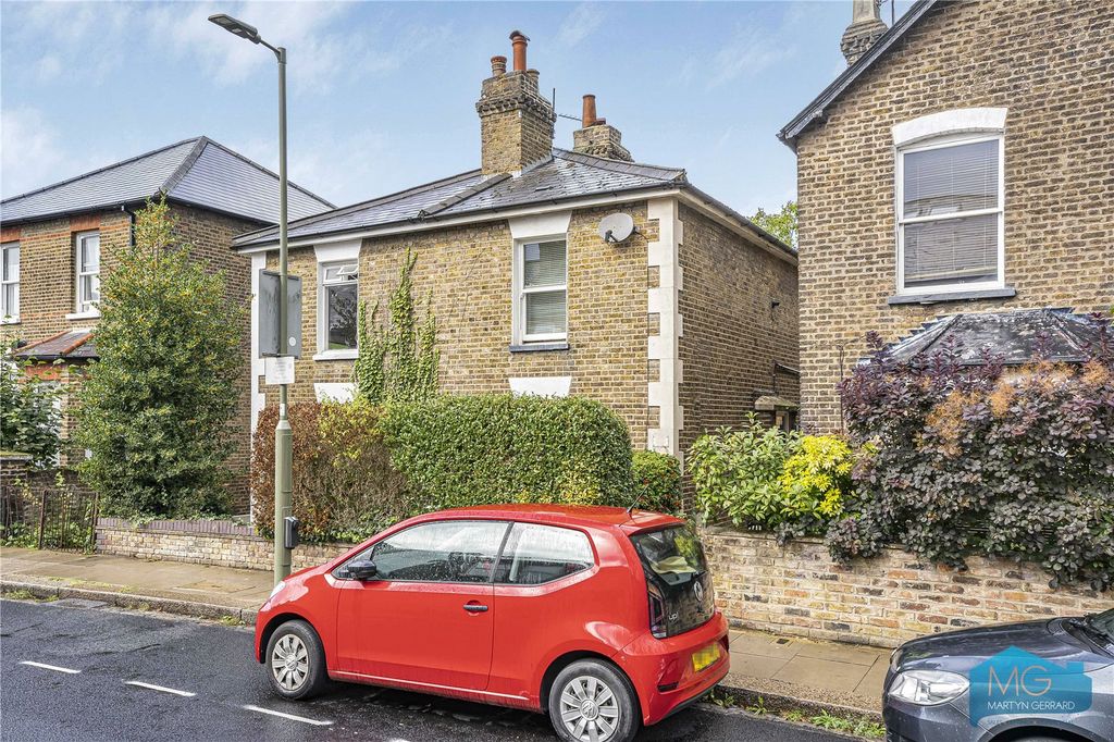 Property photo 1 of 21 Picture No. 04