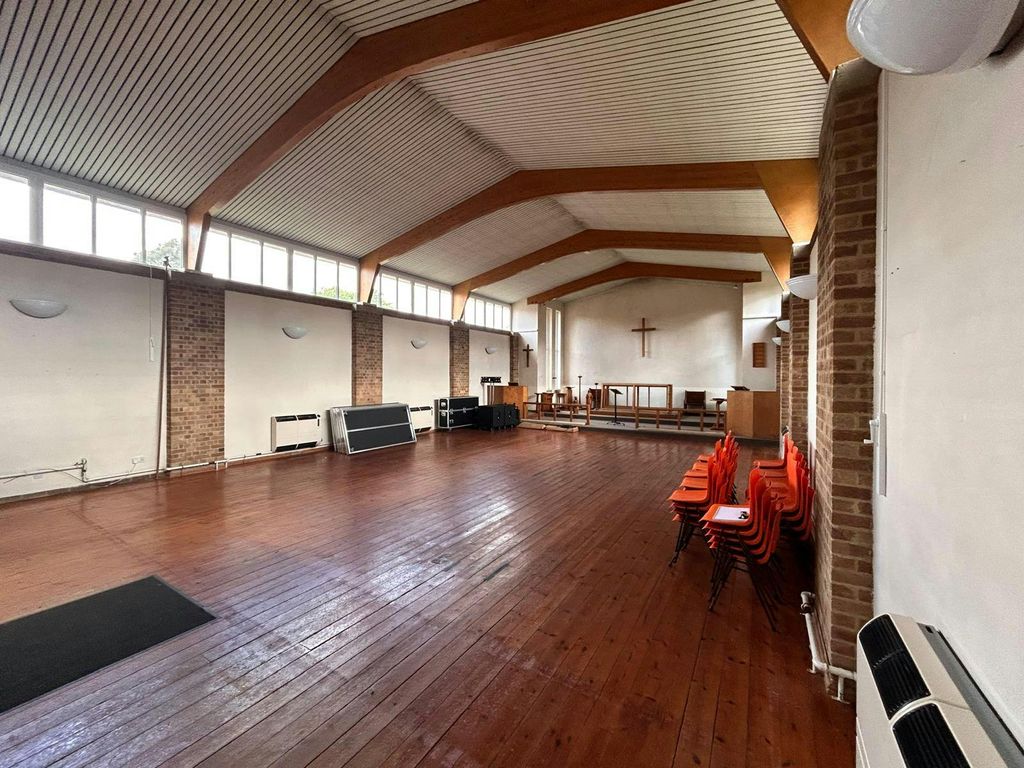 Property photo 2 of 17 Internal 1.Jpg