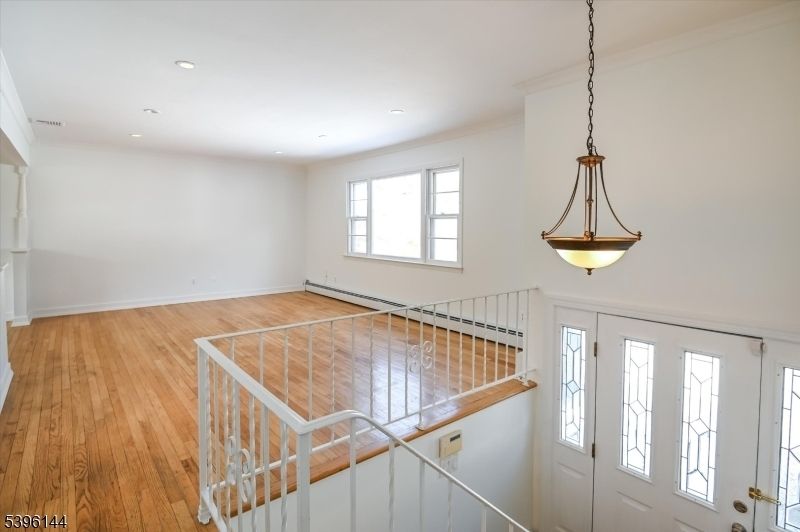 Property photo 2 of 8 <Alttext/>