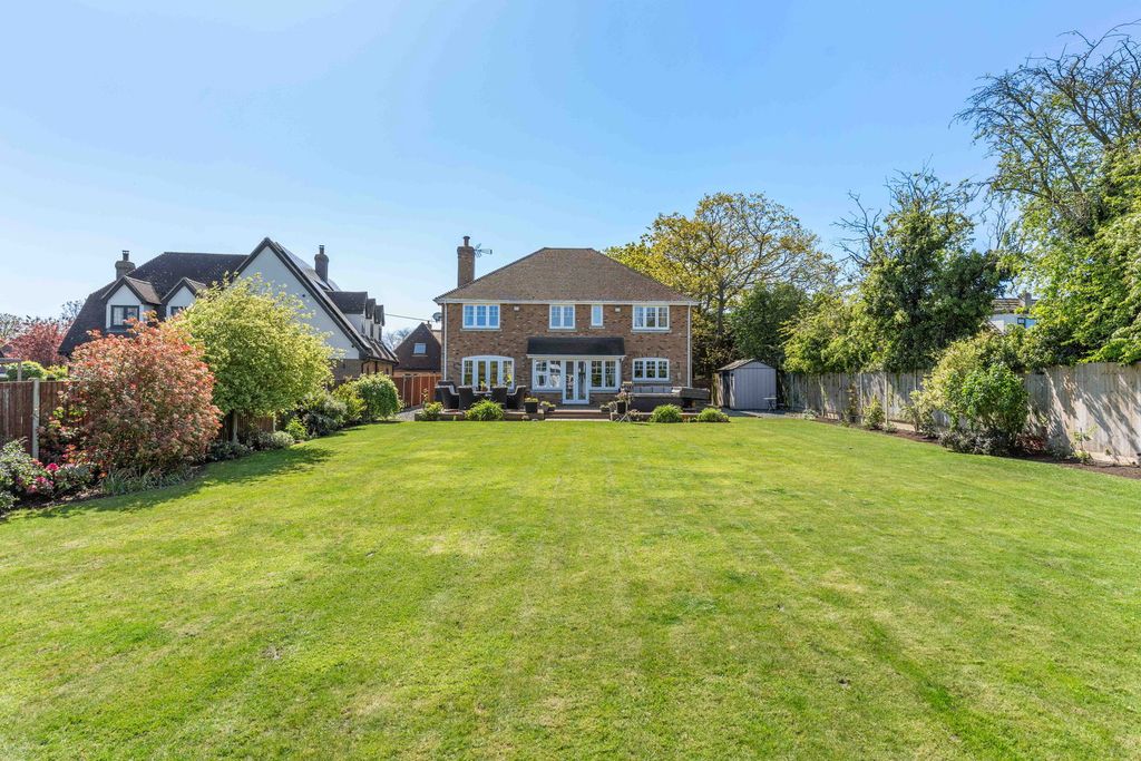 Property photo 3 of 52