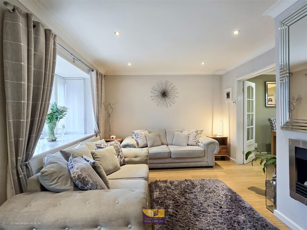 Property photo 2 of 29 Living Room