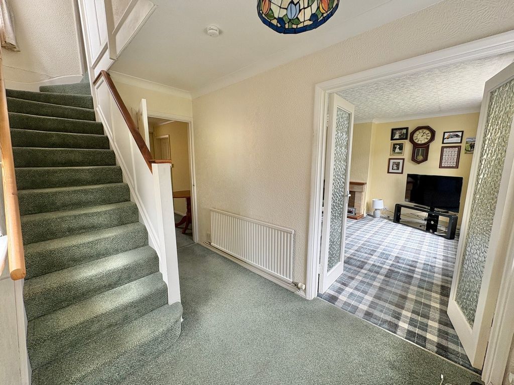 Property photo 3 of 26