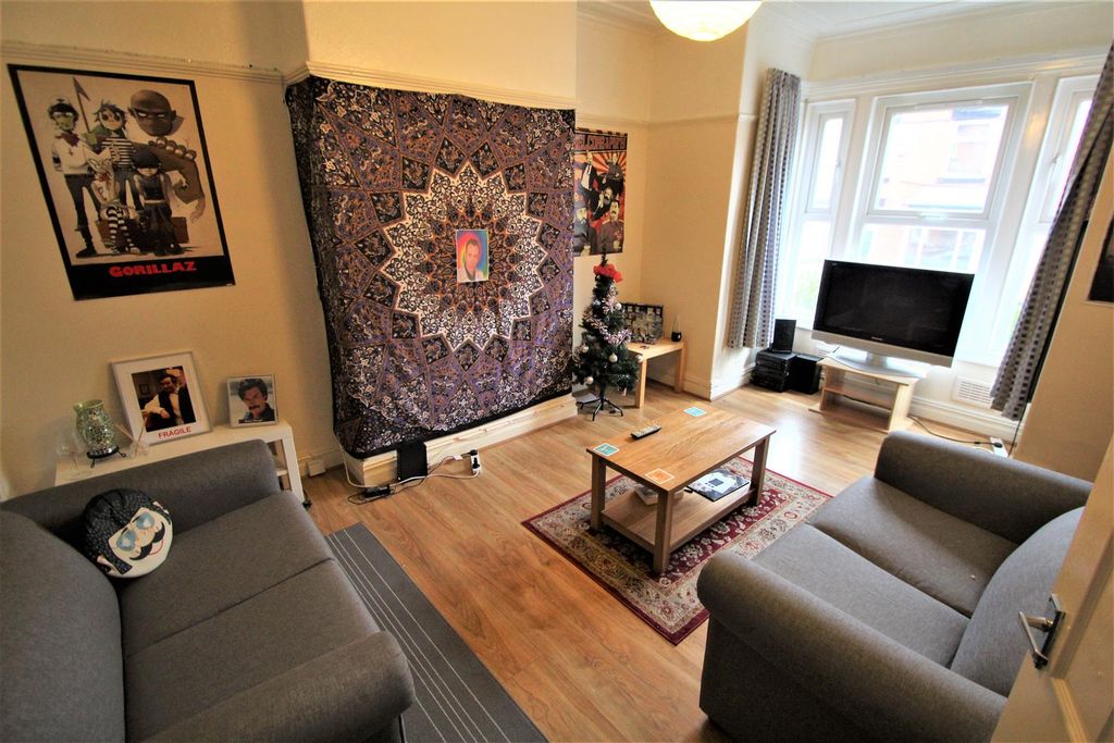 Property photo 1 of 7 Property Photo