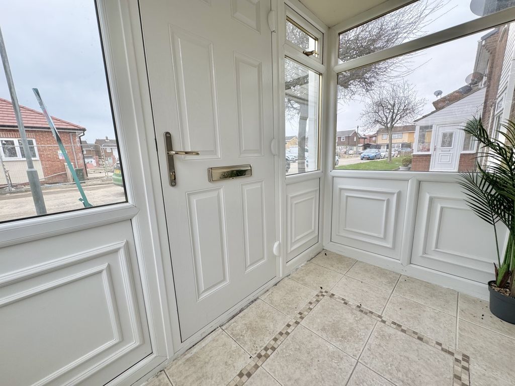 Property photo 2 of 17 Img_8284