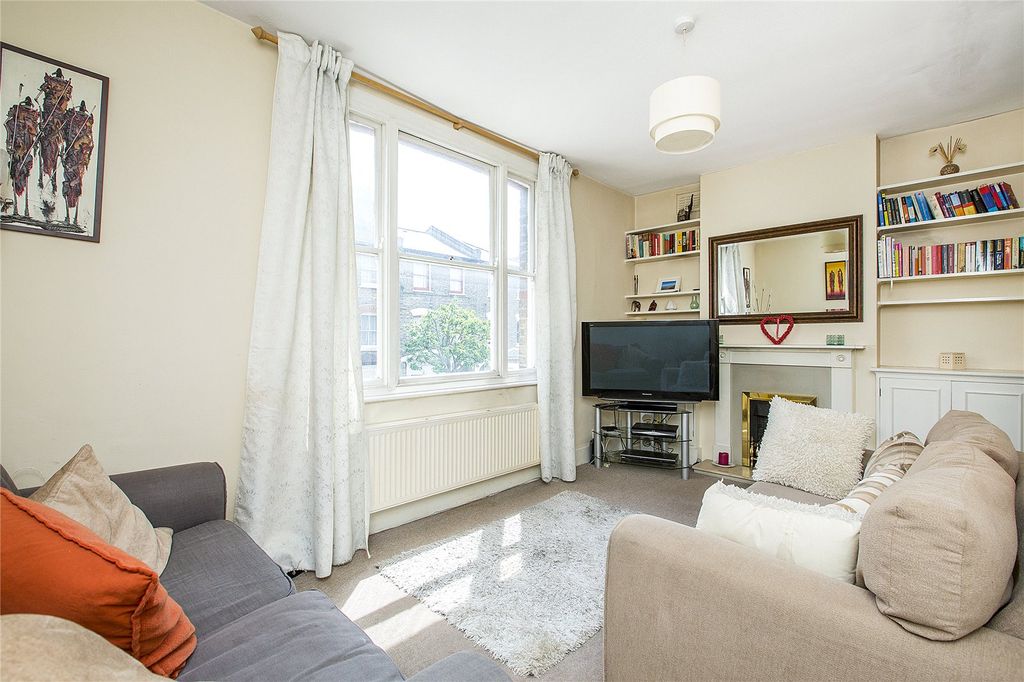 Property photo 2 of 8 Picture No. 05