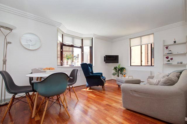 Property photo 1 of 11 Living/Dining