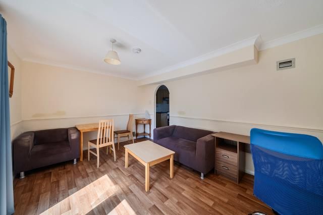 Property photo 2 of 19 Reception Room