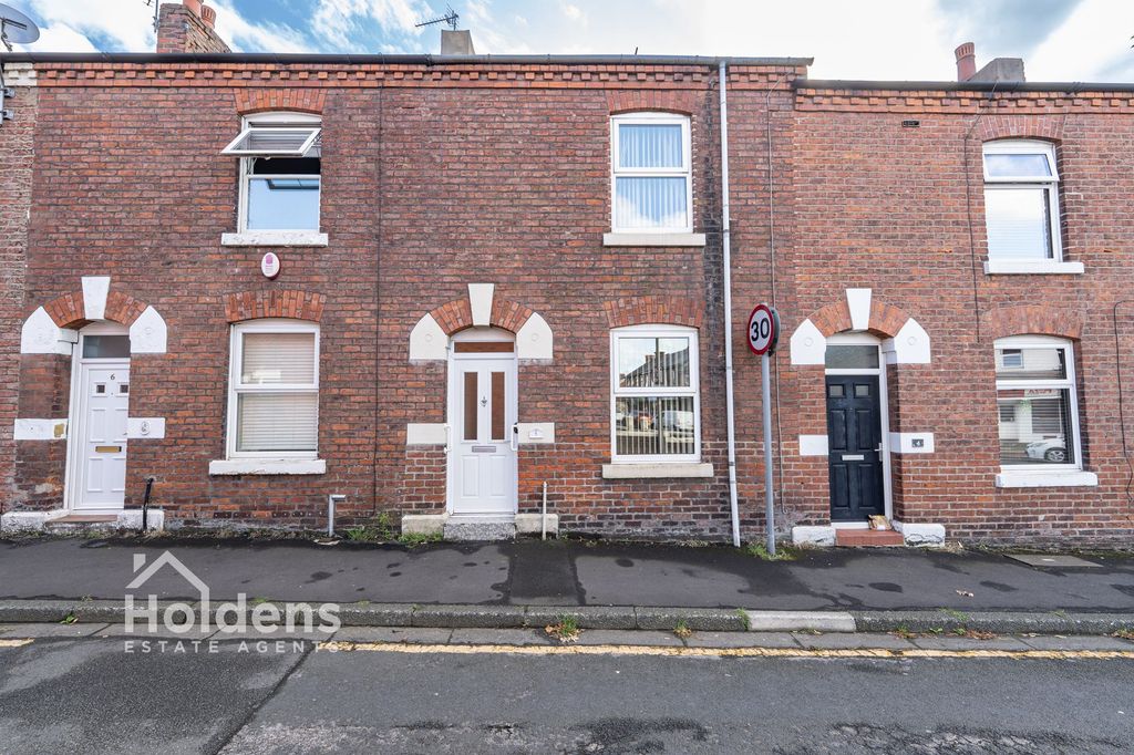 Property photo 1 of 15