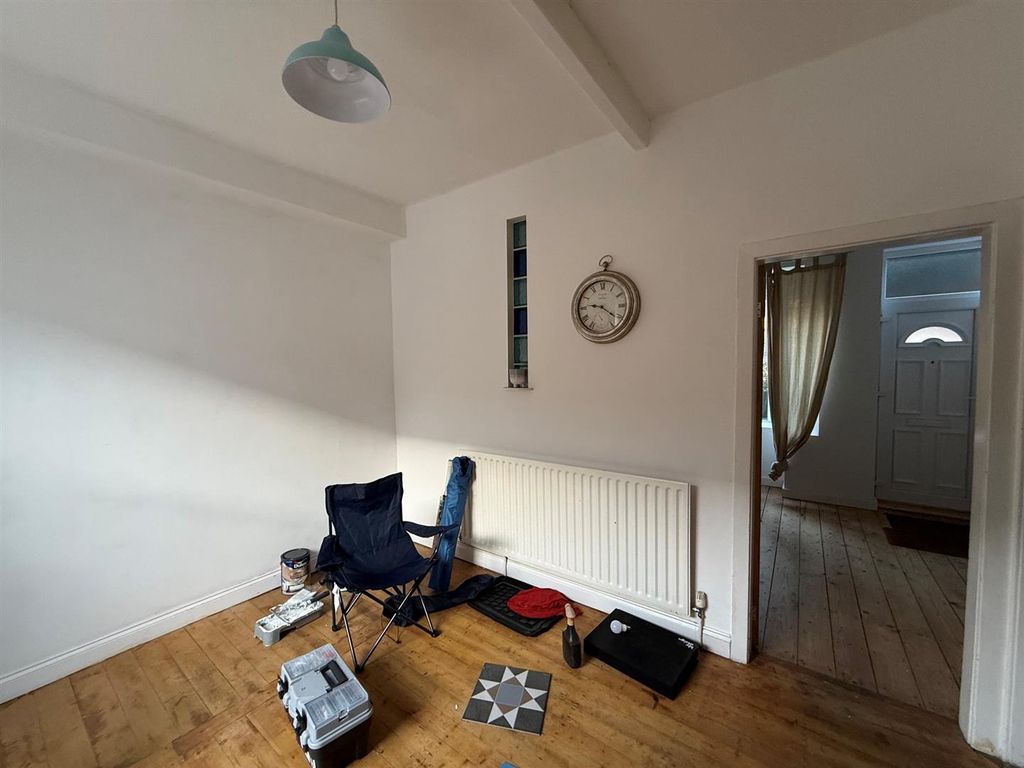 Property photo 3 of 9 3.Jpg