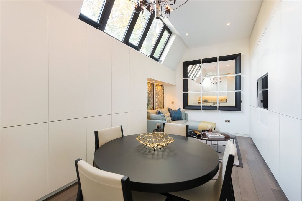 Property photo 3 of 14 Reception Room