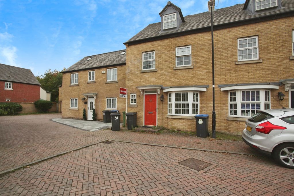 Property photo 1 of 26