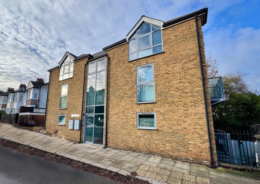 Property photo 2 of 12