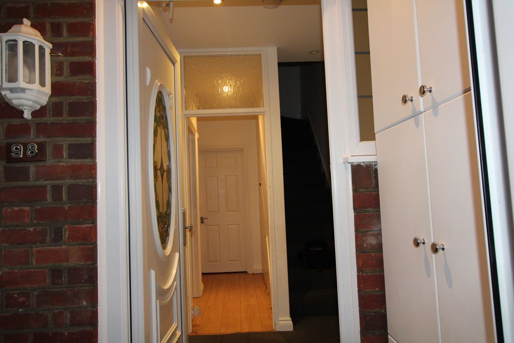 Property photo 3 of 26