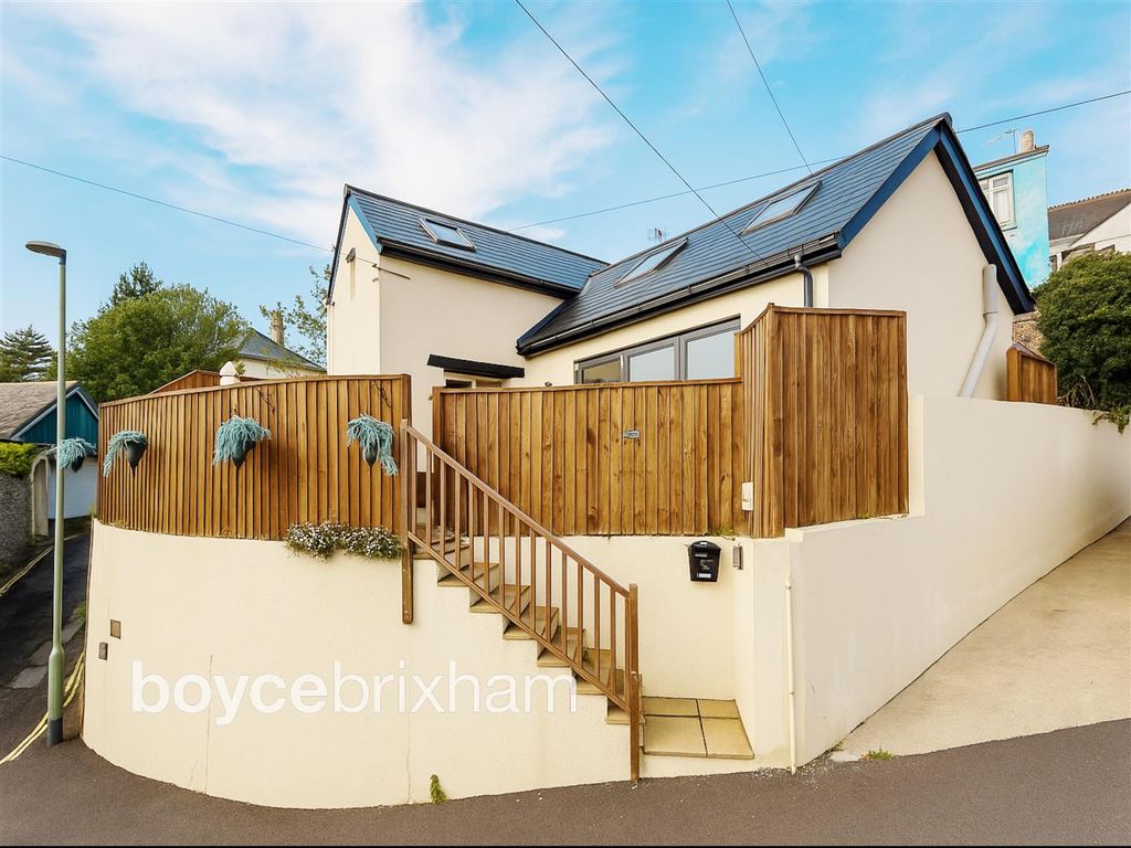 Property photo 1 of 13 Newwatermarkforonlinefront.Jpg