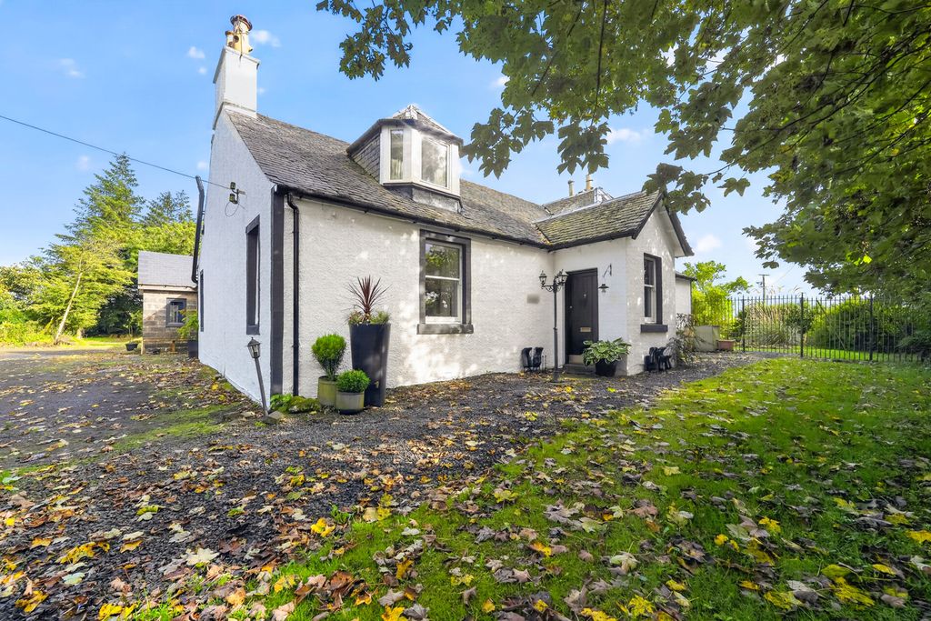 Property photo 1 of 31 Pbox-Img.Jpg