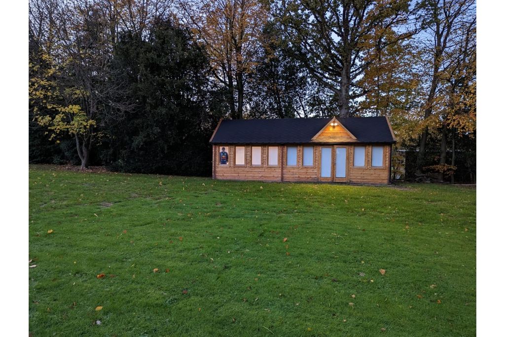 Property photo 3 of 36