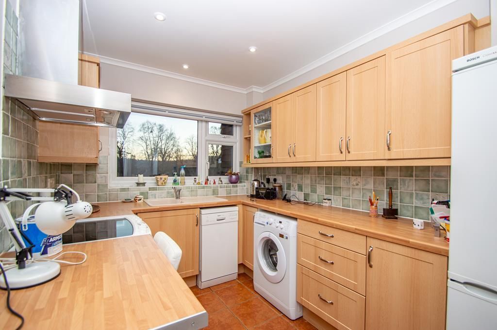 Property photo 3 of 13 Kitchen