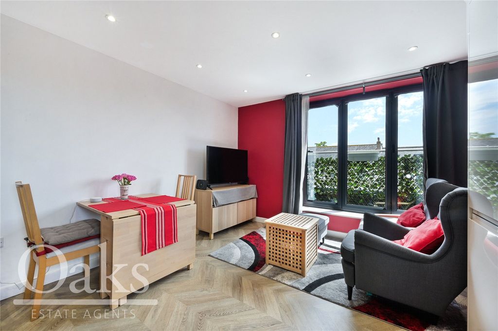 Property photo 1 of 8 Picture No. 05