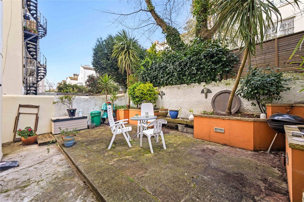 Additional image 11 of 1 bed flat for saleHova Villas, Hove, East Sussex BN3