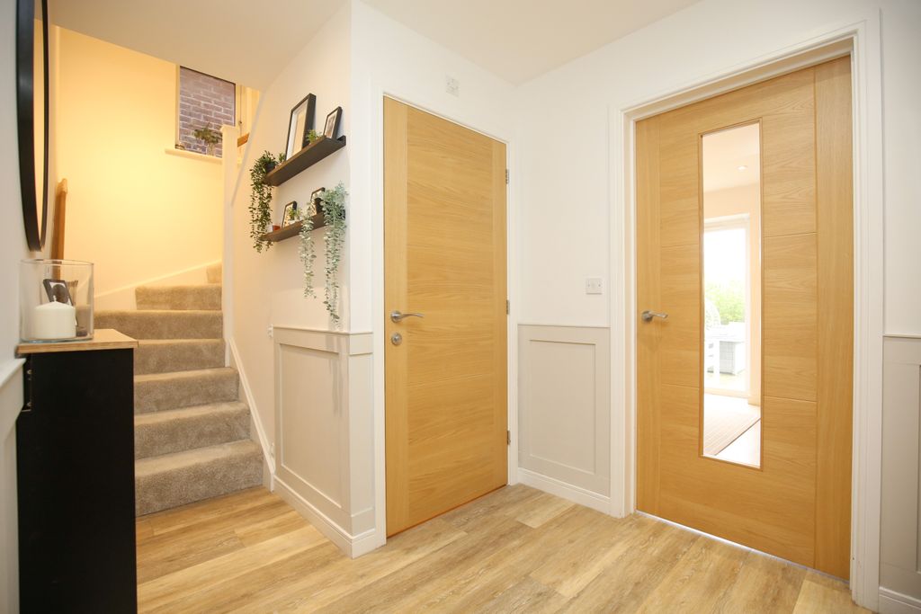 Property photo 2 of 28 Mw-2738