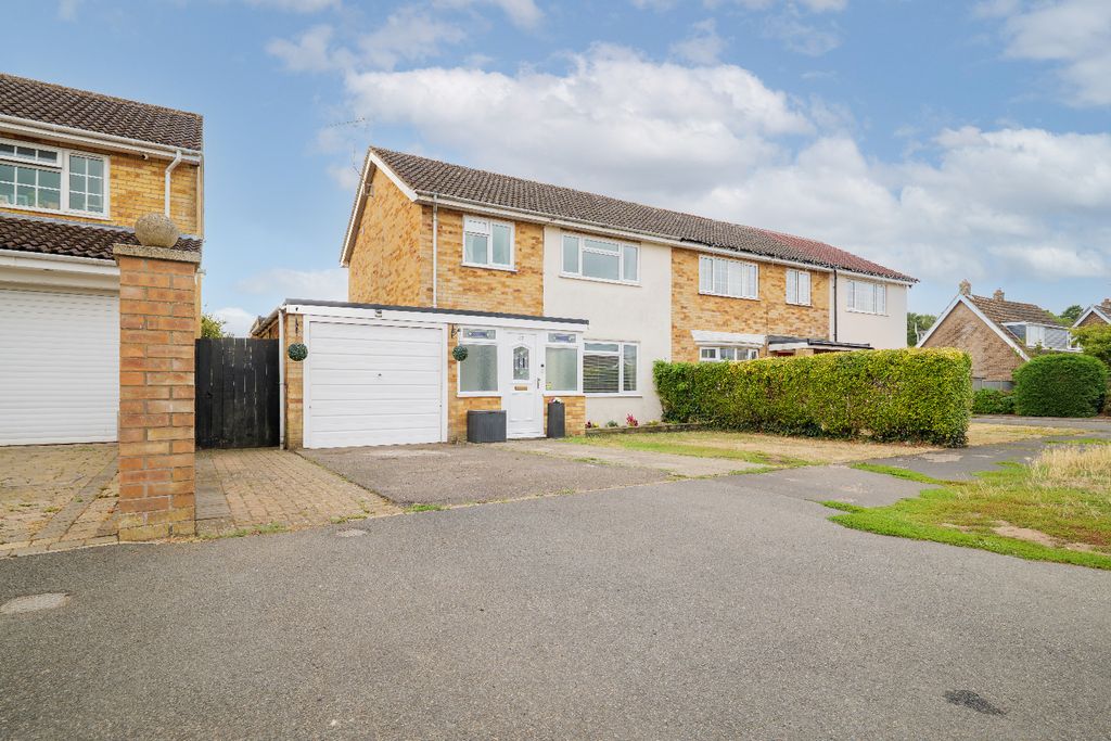 Property photo 1 of 19 4981590